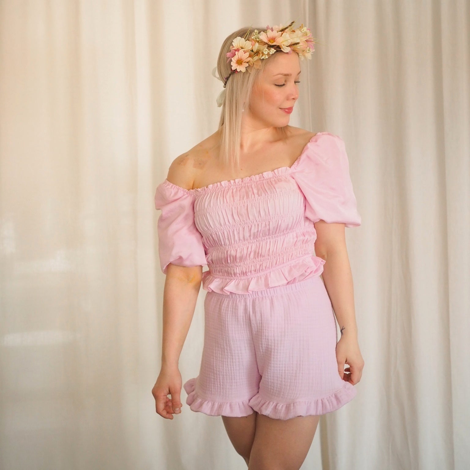 Naisten frillashortsit